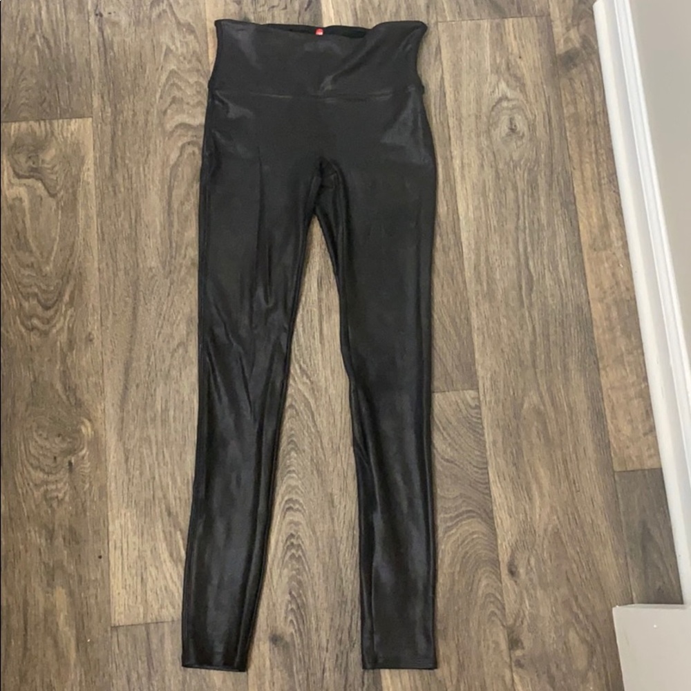 Faux leather leggings